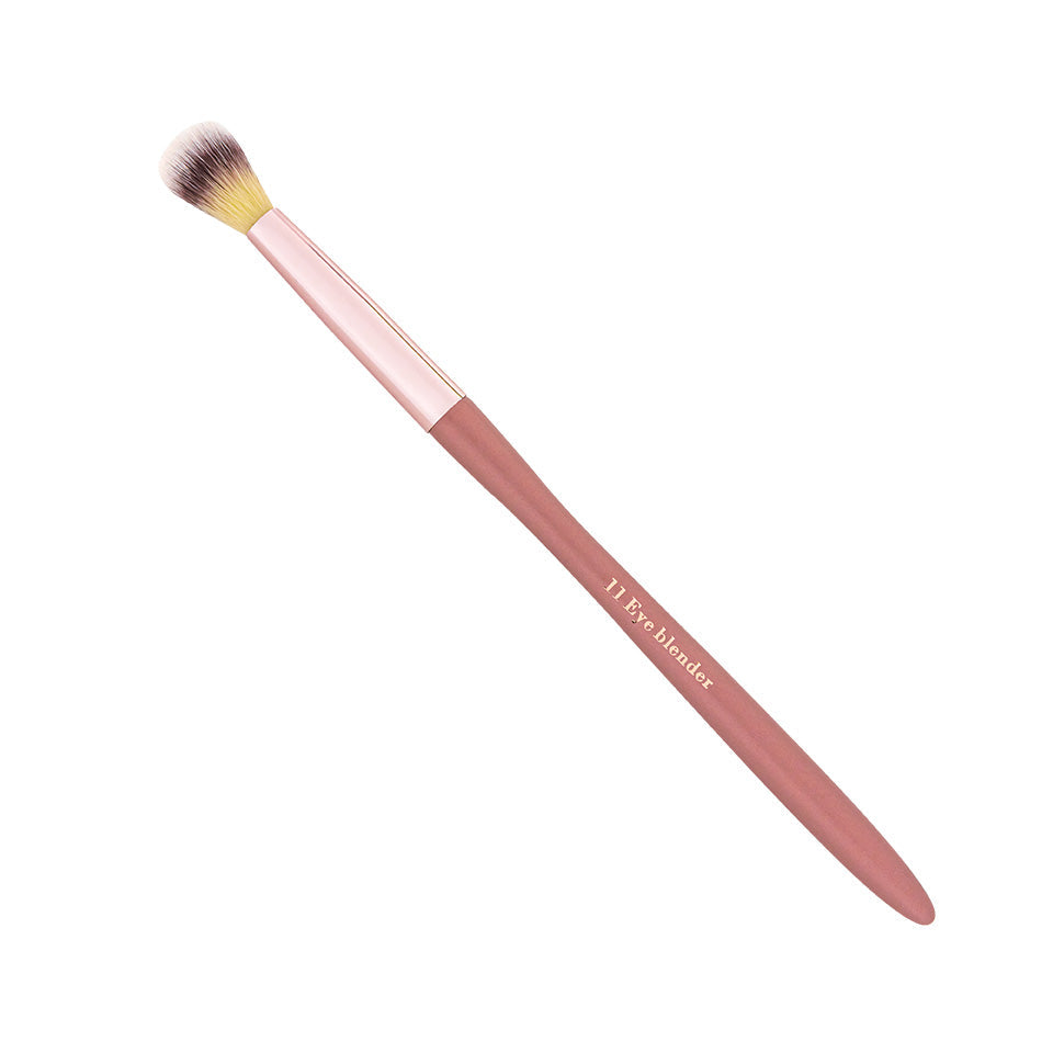 Eye blender brush